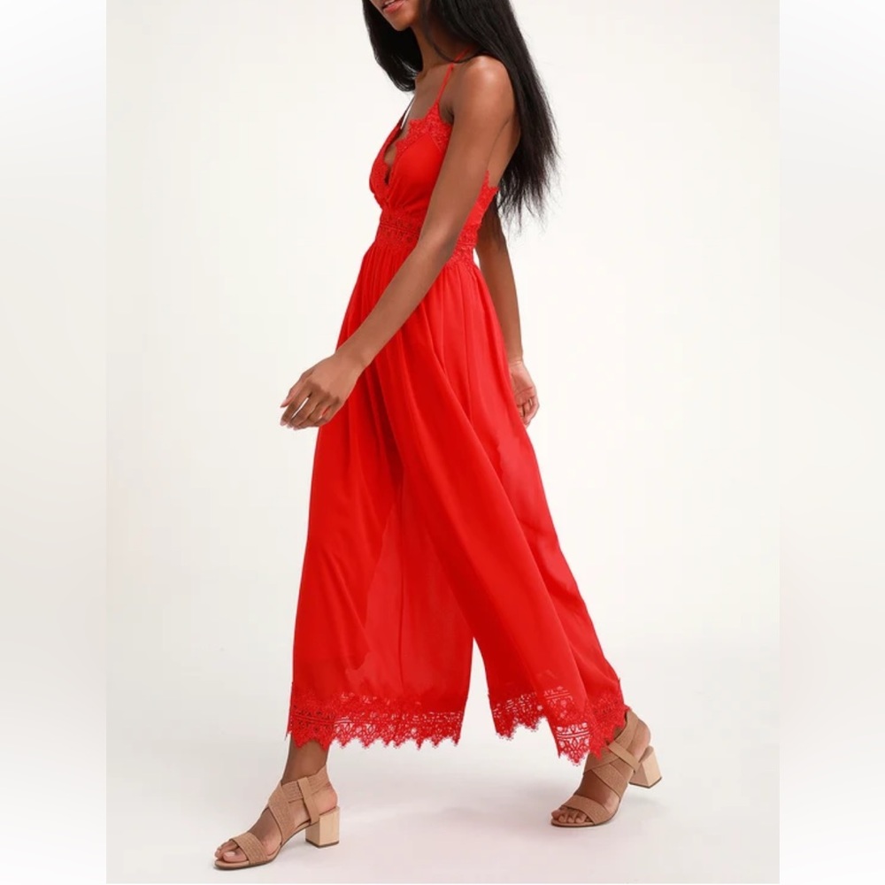 Lulu’s Sunny Day Dream Lace Jumpsuit - Sz. XS